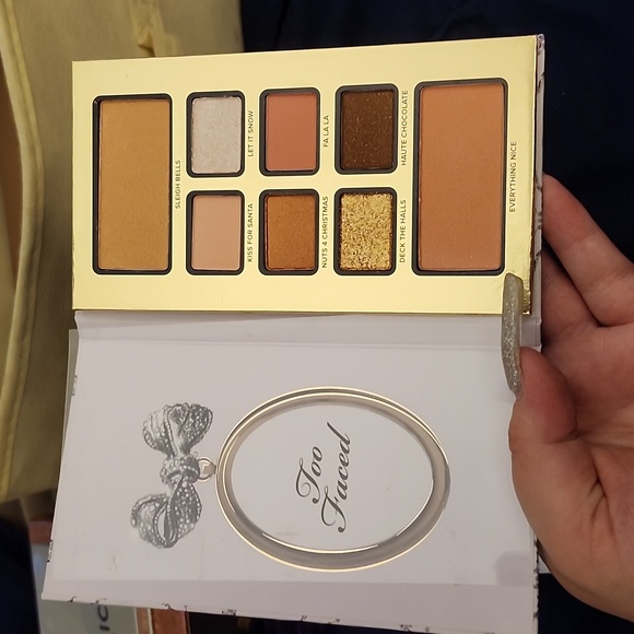 Too Faced Cosmetics Holiday Palette - Picture 6 of 6